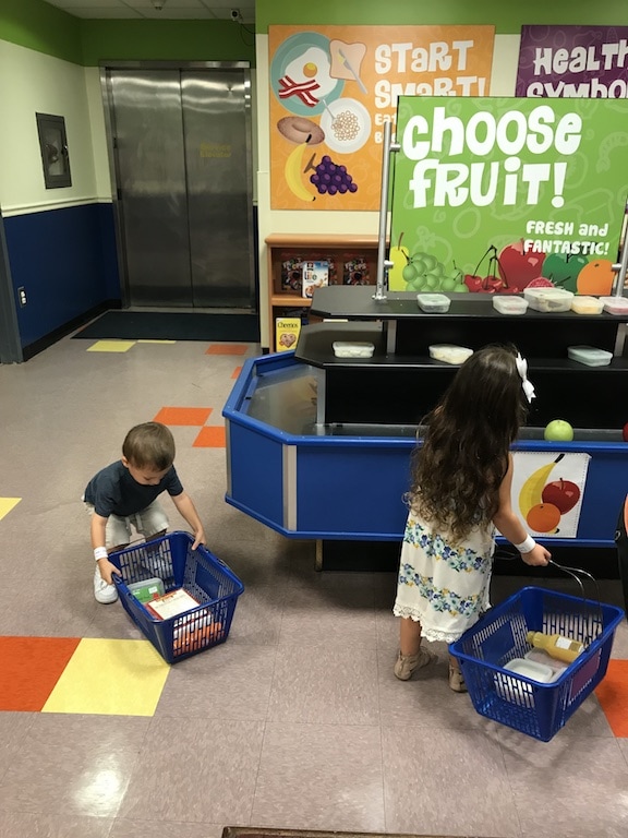 A Weekend In Baltimore Maryland with Toddlers - Where to stay, What to eat, Things to do by popular New Jersey lifestyle blogger Fit Mommy in Heels