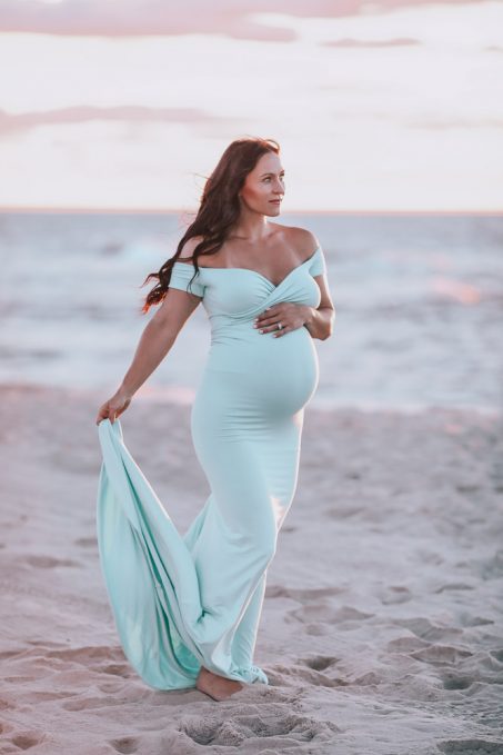 Maternity Photoshoot On The Beach At Sunrise | Fit Mommy In Heels