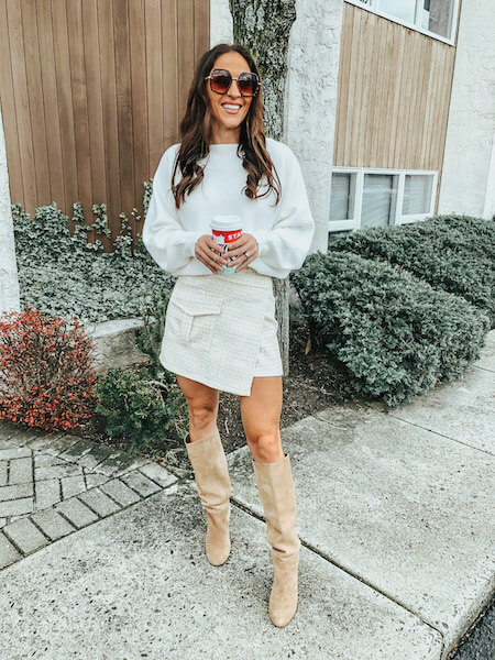 what to wear with a white sweater